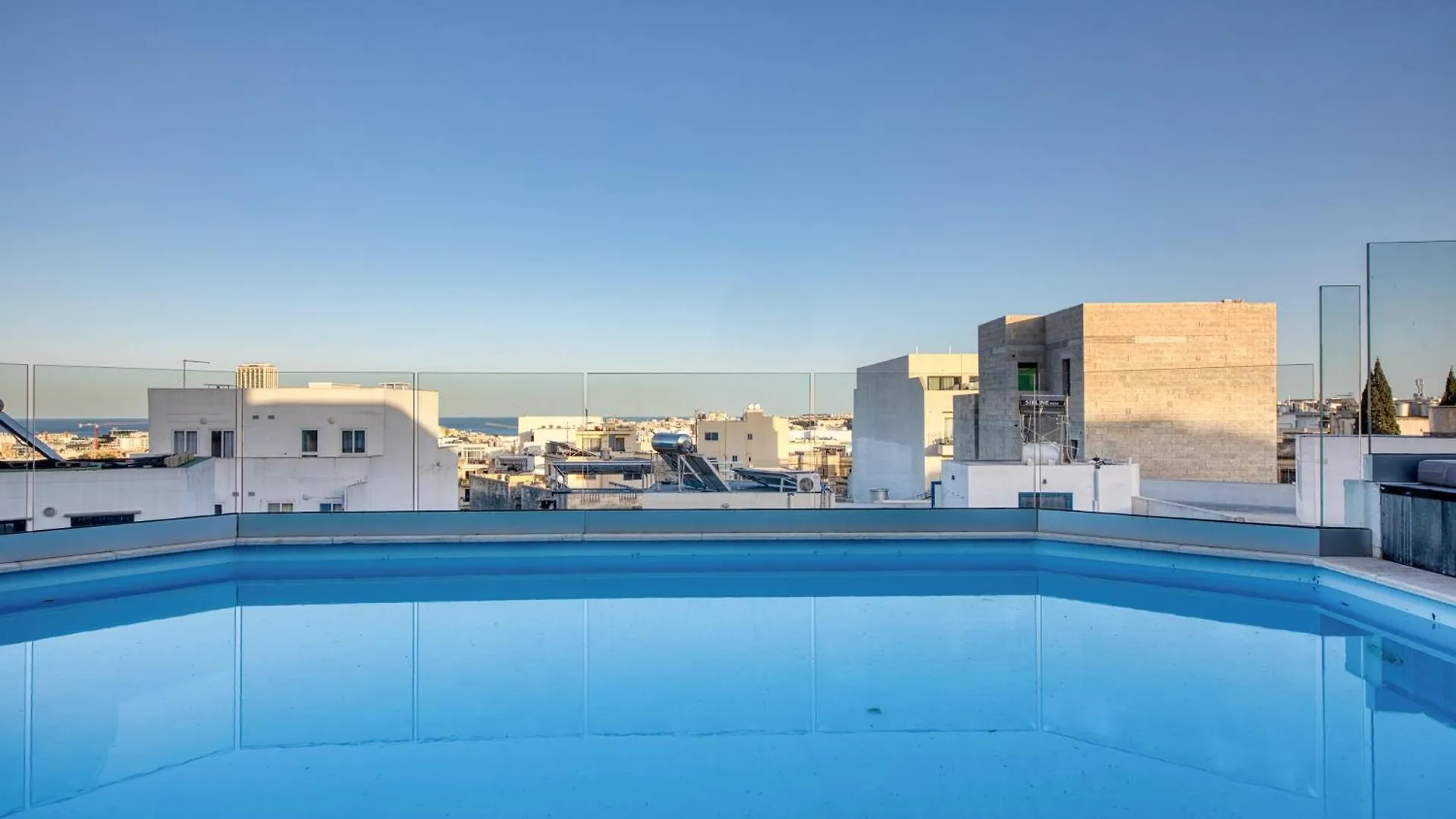 Beautiful Penthouse With Pool And Terrace Apartment Is-Swieqi Malta